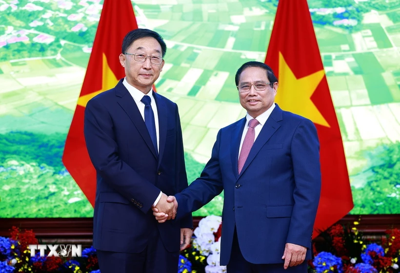 Le Premier ministre veut une meilleure connectivité des infrastructures avec le Guangxi