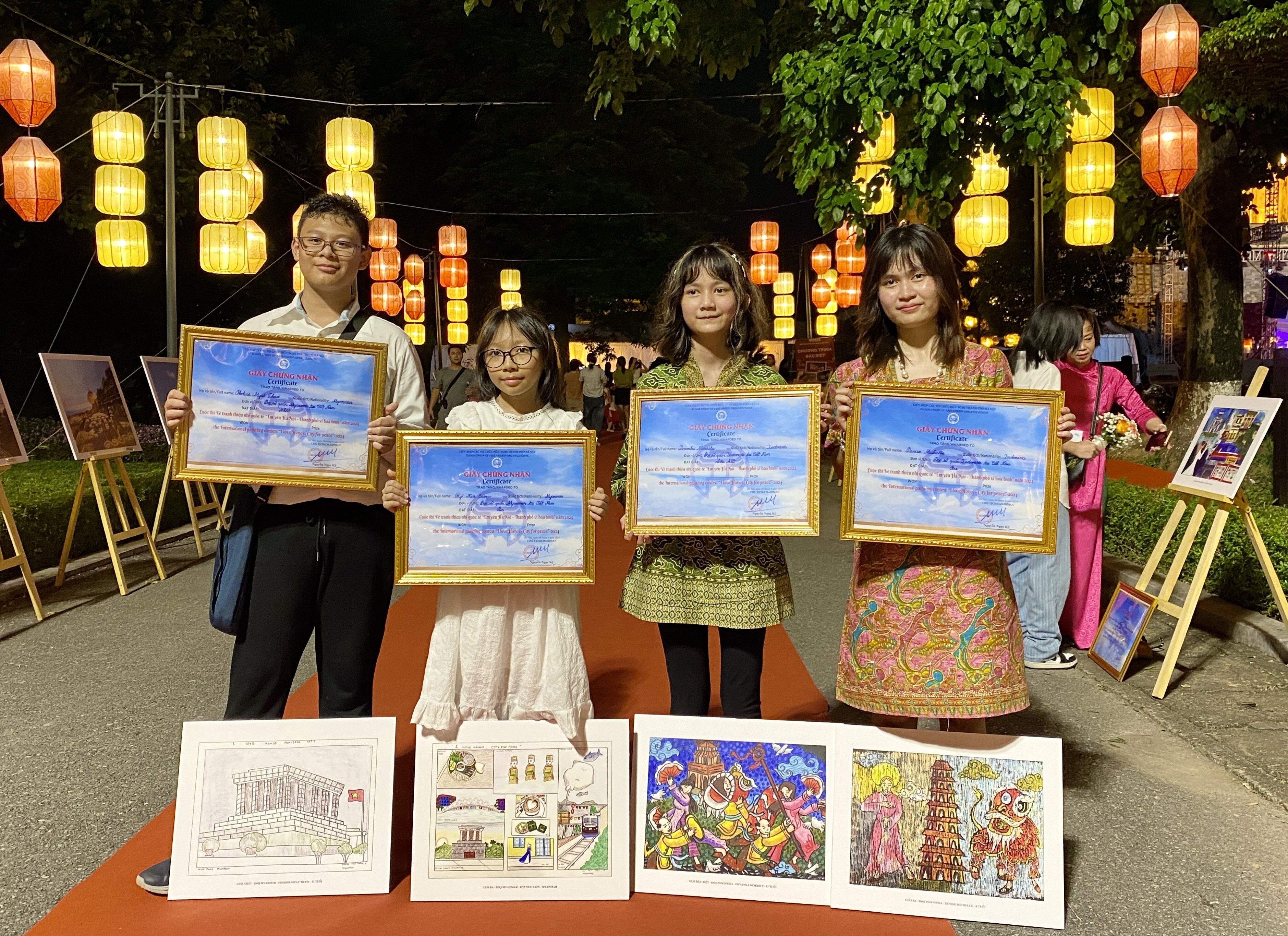 J aime Hanoï - Ville pour la paix  l amour pour Hanoi, l amour pour la paix aux regards des enfants