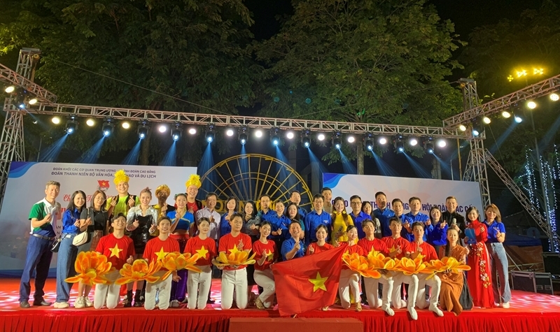Renforcer les échanges culturels entre jeunes du Vietnam et de l Asean