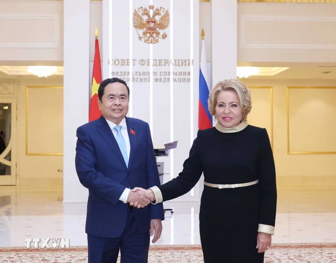 Vietnam-Russie entretien entre Tran Thanh Man et Valentina Ivanovna Matvienko