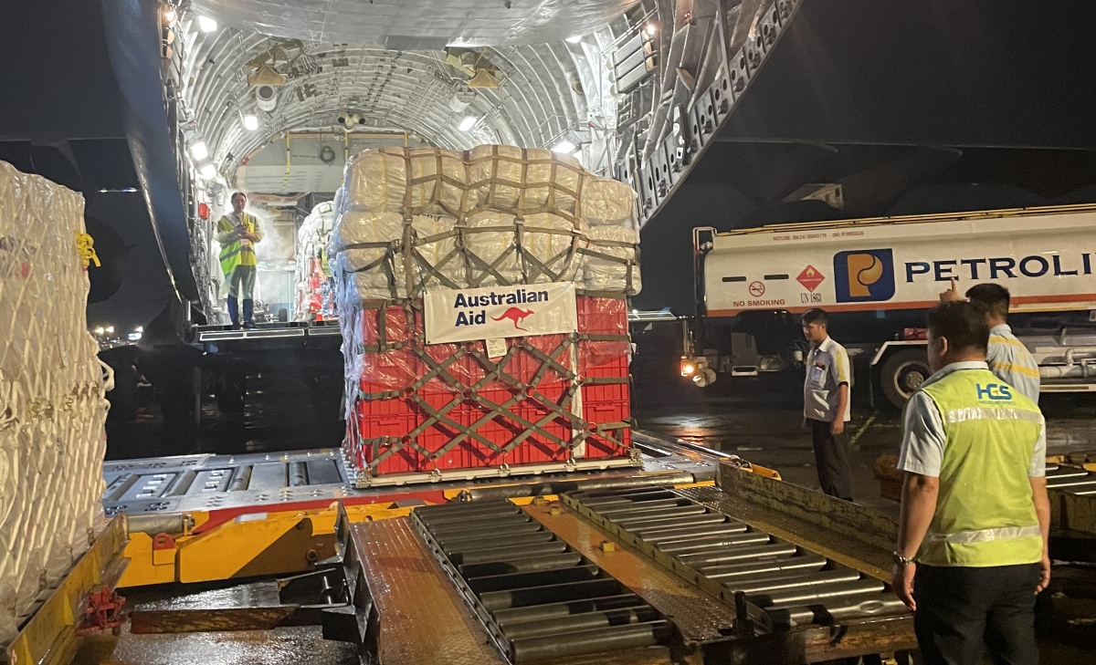 L aide humanitaire étrangère arrive en masse dans les localités touchées par le typhon Yagi