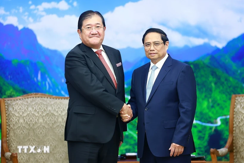 Le Premier ministre Pham Minh Chinh reçoit le président du groupe japonais Mitsui