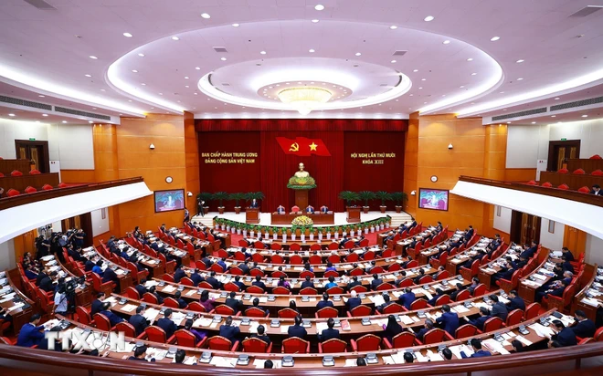 Ouverture du 10e Plénum du 13e Comité central du Parti