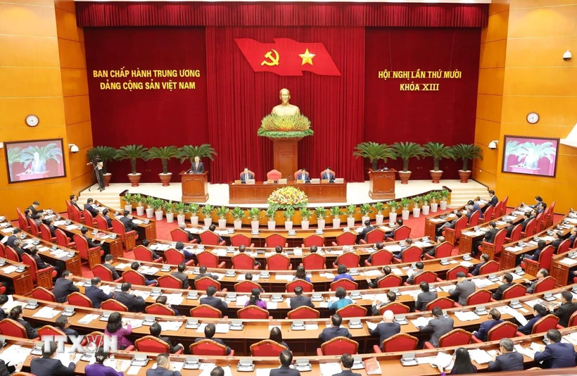 Le Bureau politique souligne l importance du projet de chemin de fer à grande vitesse Nord-Sud