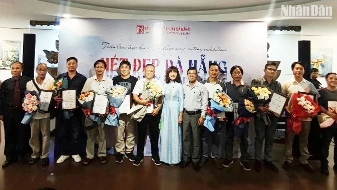 28 peintures mettant en valeur la beauté de Da Nang