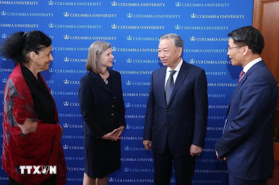 Le dirigeant Tô Lâm reçoit des experts et des universitaires à l’Université Columbia