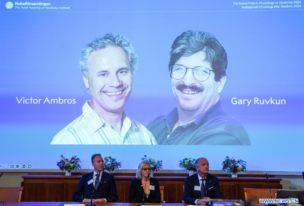 Le prix Nobel de médecine 2024 a été décerné à deux scientifiques américains