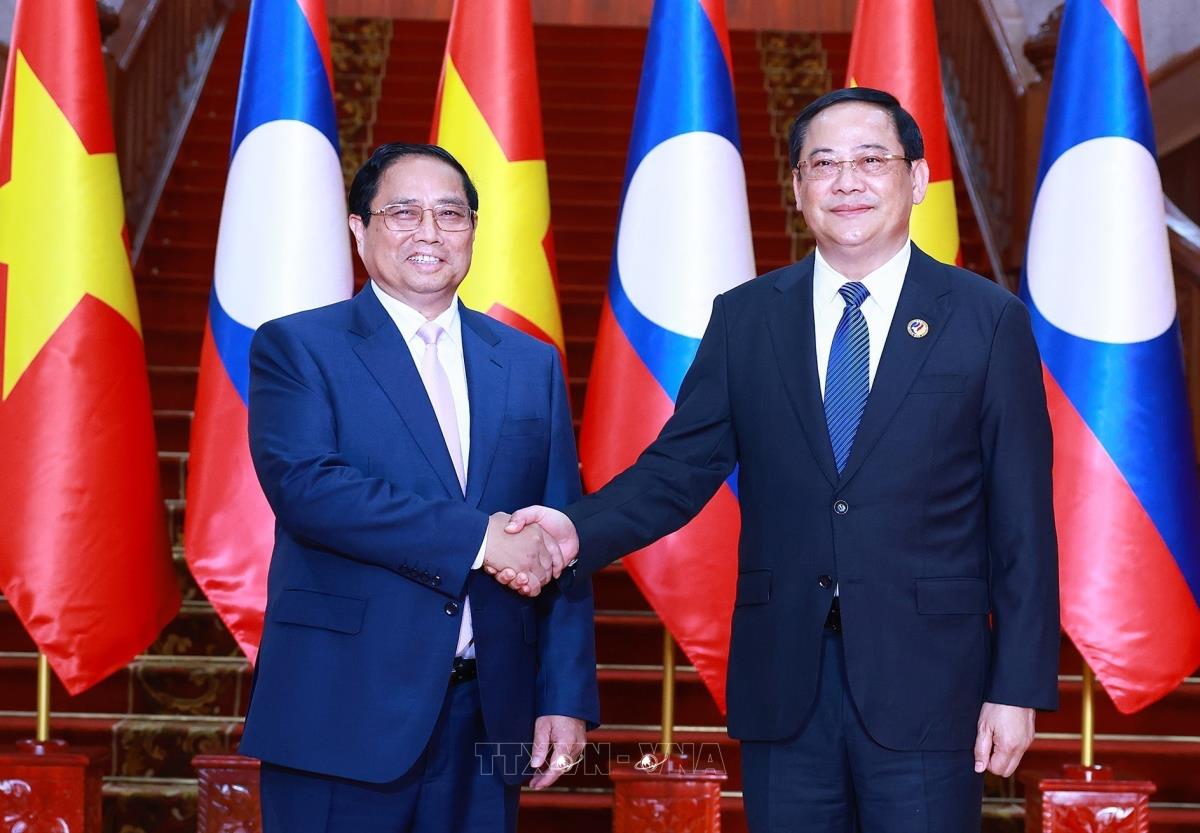 Le Premier ministre Pham Minh Chinh rencontre son homologue lao Sonexay Siphandone