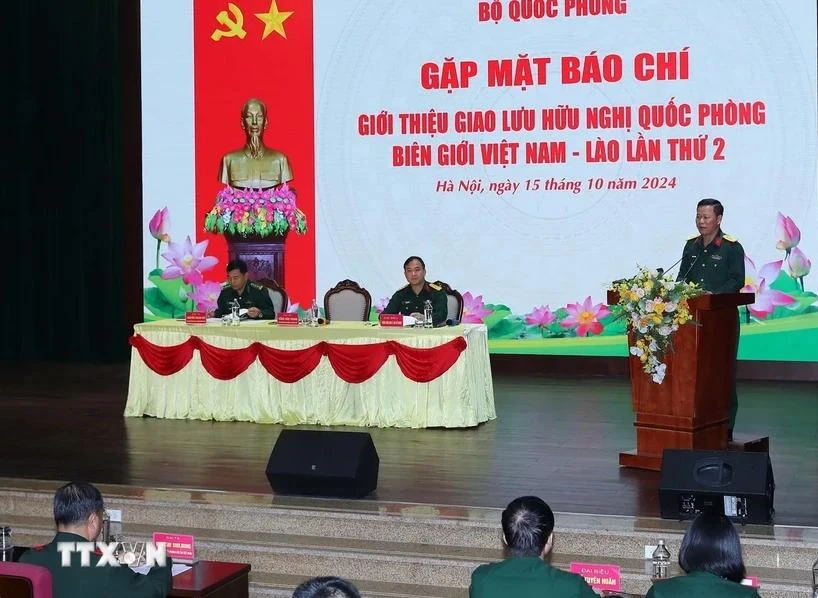 Bientôt le deuxième échange d amitié de la défense frontalière Vietnam-Laos