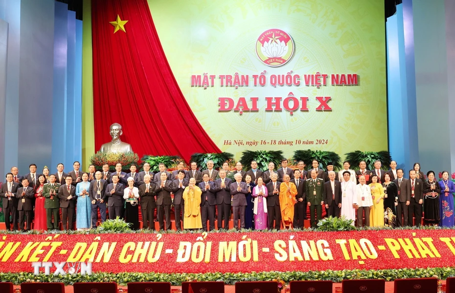 Ouverture du 10e Congrès national du Front de la Patrie du Vietnam