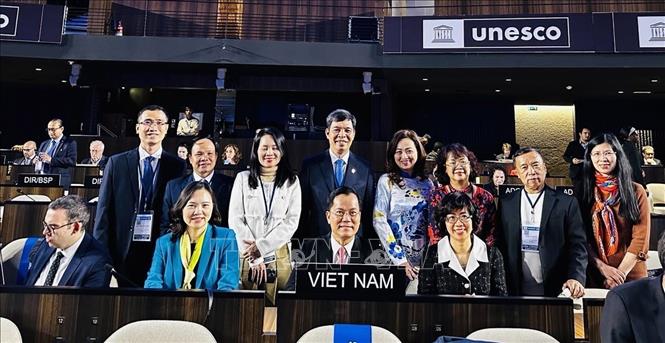 Le Vietnam participe à la 220e session du Conseil exécutif de l UNESCO