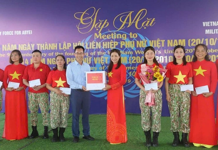 Journée significative de la femme vietnamienne à la mission FISNUA