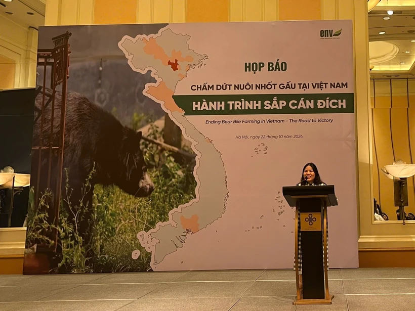 ENV aide le Vietnam à mettre fin à l’élevage d ours