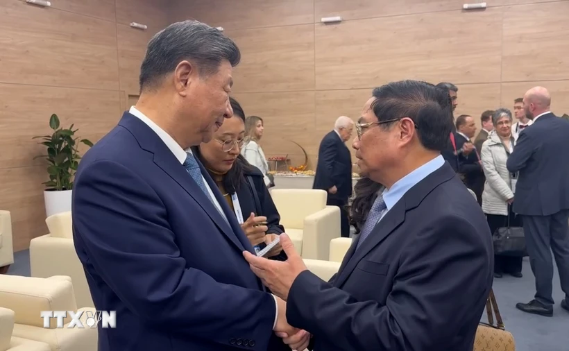 Sommet des BRICS Le Premier ministre Pham Minh Chinh rencontre le dirigeant chinois Xi Jinping