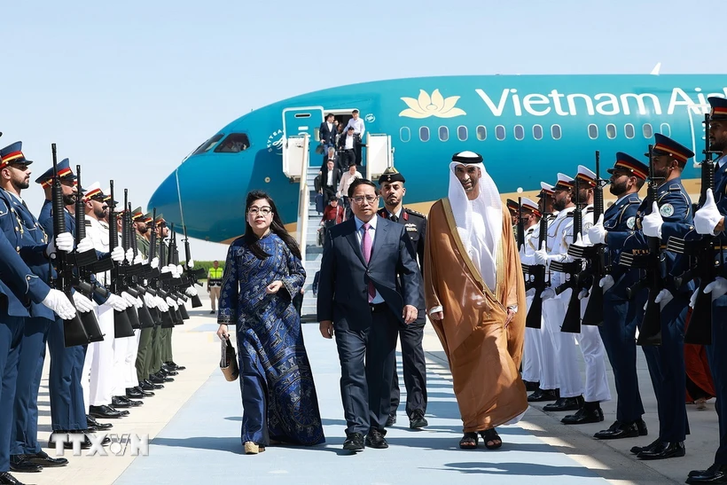 Le Premier ministre Pham Minh Chinh entame sa visite officielle aux Émirats arabes unis