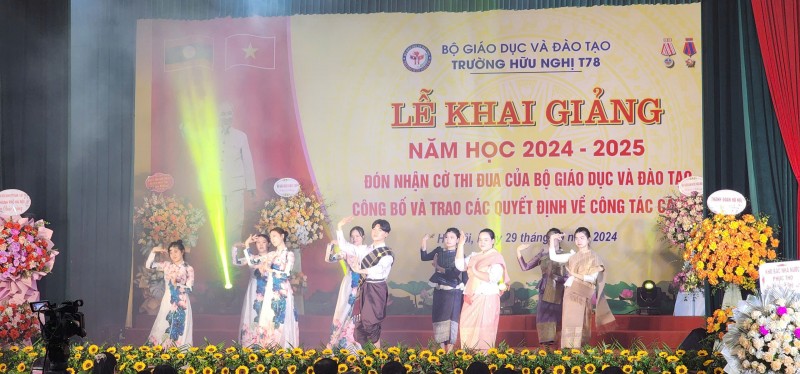 Améliorer la qualité de l enseignement du vietnamien pour les étudiants laotiens