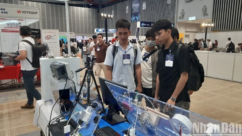 Semicon Vietnam 2024 présente 150 stands