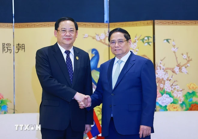 Le Premier ministre Pham Minh Chinh rencontre son homologue lao en Chine