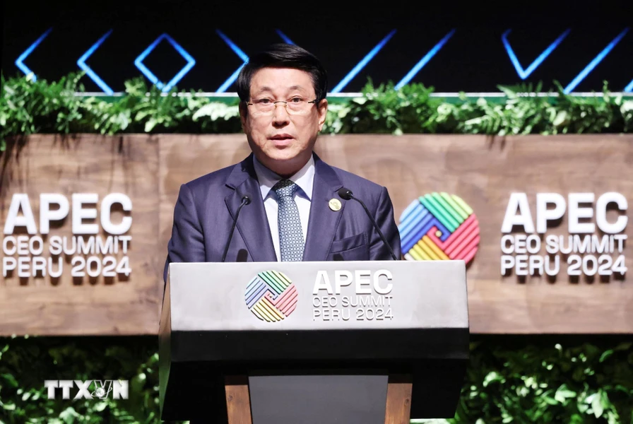 Le président vietnamien Luong Cuong assiste à l’«APEC CEO Summit 2024»