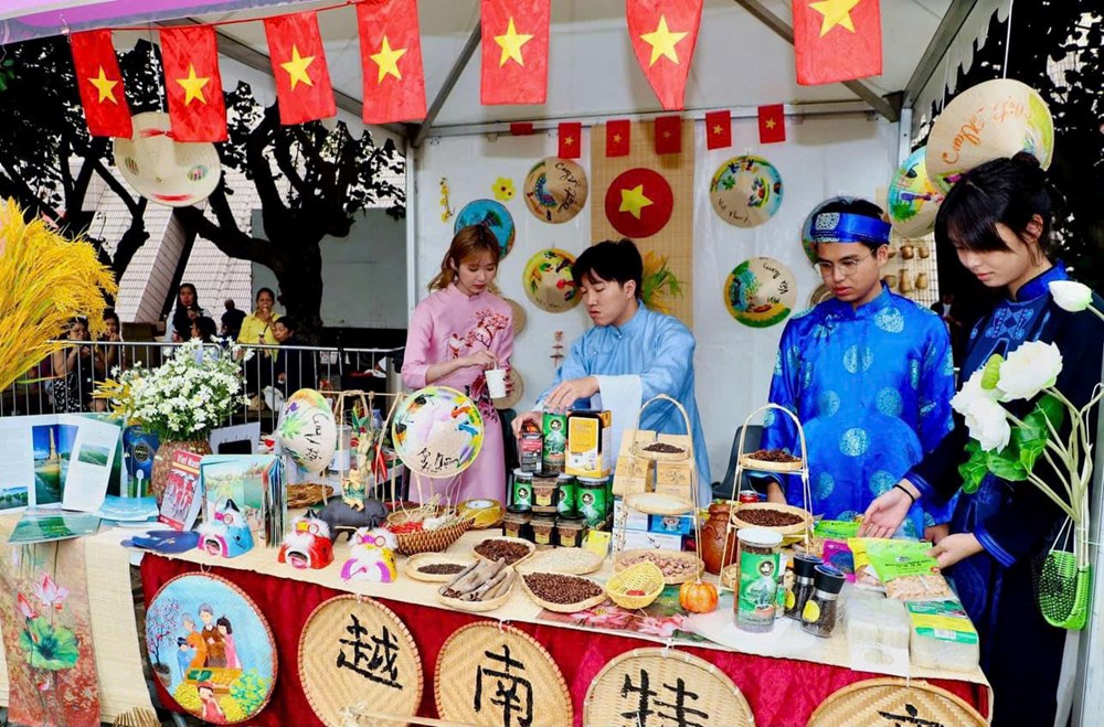 Le Vietnam participe au 24e Festival gastronomique de Macao Chine