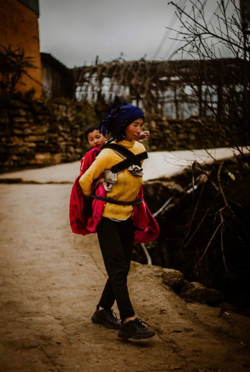 L artisanat traditionnel rencontre l art moderne dans une exposition de femmes du Nord-Ouest