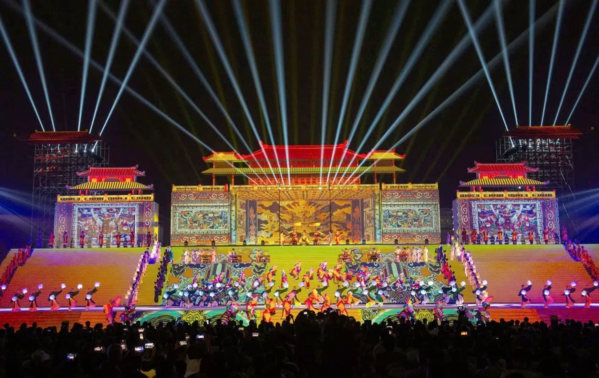 Ouverture du 3ᵉ Festival de Ninh Binh sous le thème Le flux du patrimoine