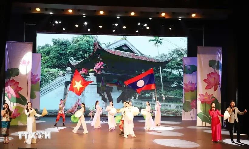 Semaine culturelle vietnamienne au Laos 2024