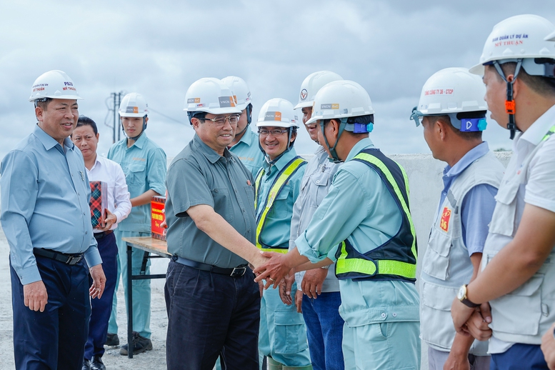 Le Premier ministre demande d’accélérer le projet d autoroute Can Tho-Ca Mau