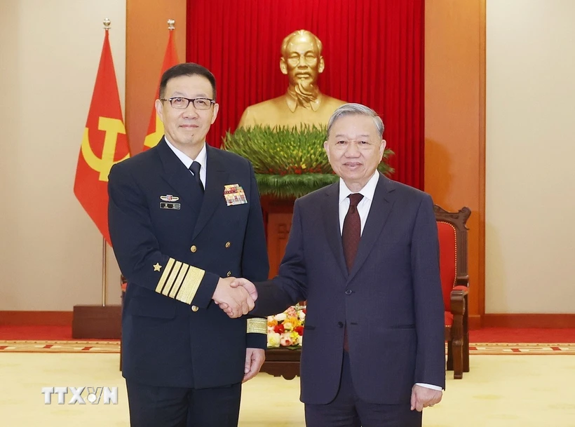 Le secrétaire général du Parti Tô Lâm reçoit le ministre chinois de la Défense