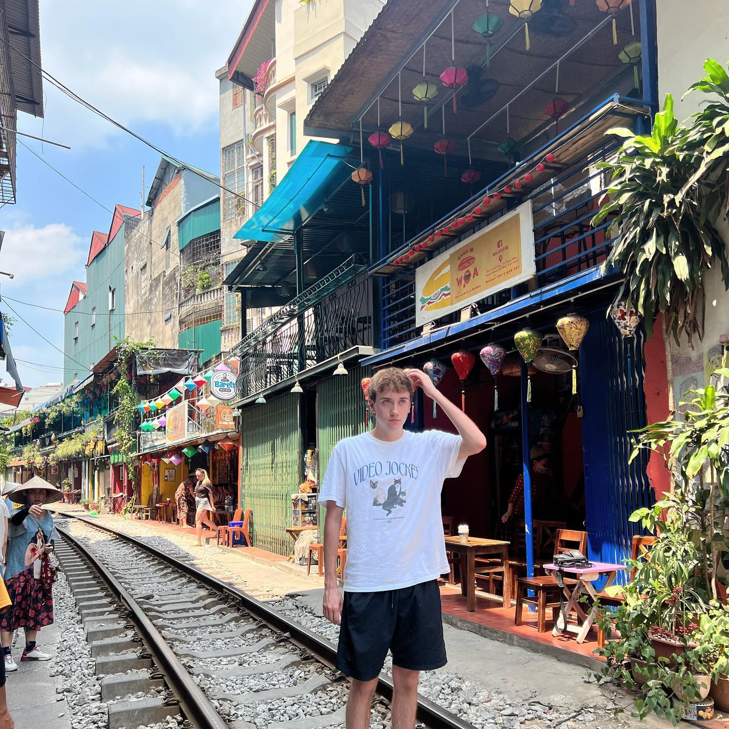 Un YouTuber américain plonge dans les trésors culinaires de Hanoï