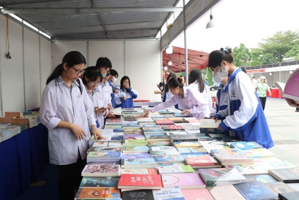 Bac Ninh Développement de la lecture au sein de la communauté avec la Journée du livre