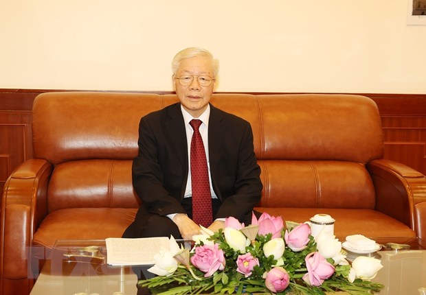 越共中央总书记阮富仲同柬埔寨人民党主席洪森通电话