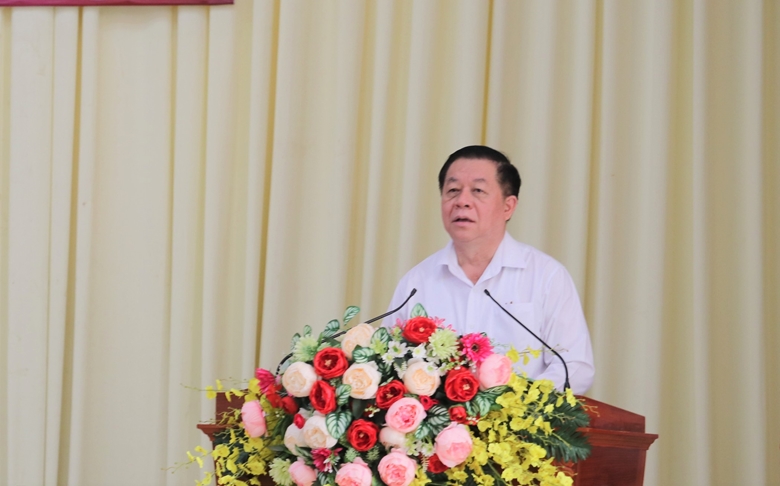 越共中央宣教部长出席在平福省举行的多项感恩活动