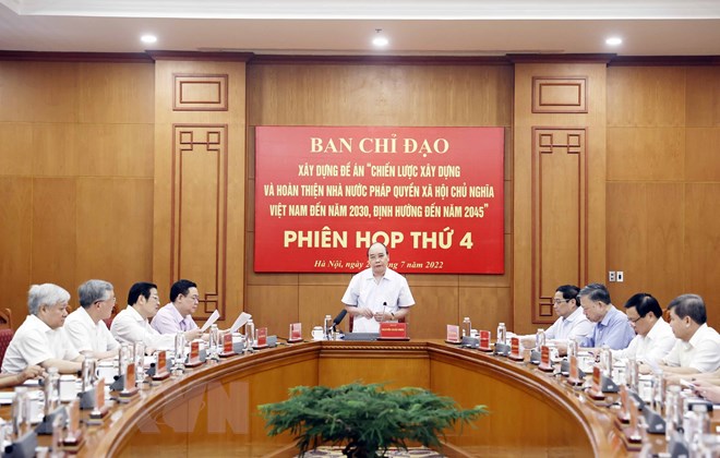 国家主席阮春福主持建设法治国家提案起草工作指委会第四次会议