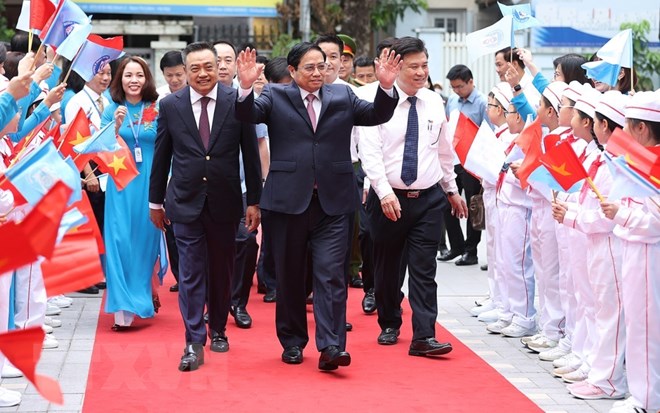 越南政府领导人出席部分学校的开学典礼