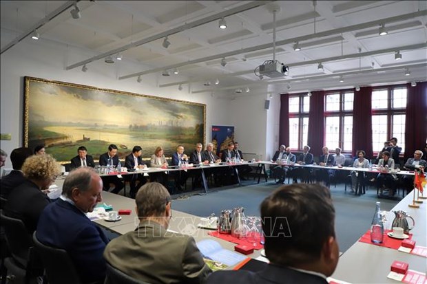 德国不来梅州与岘港市合作关系翻开新篇章