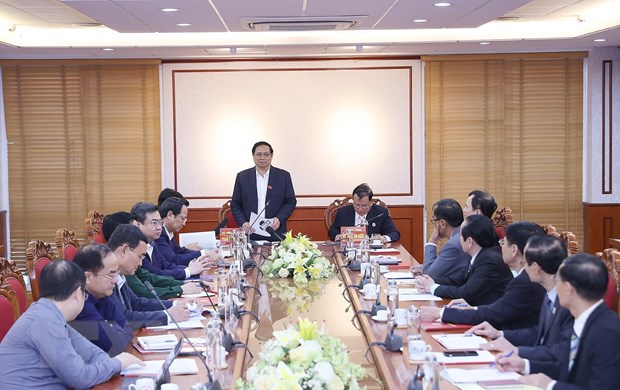 范明正总理：在所有条件下发挥胡伯伯部队的品质和形象