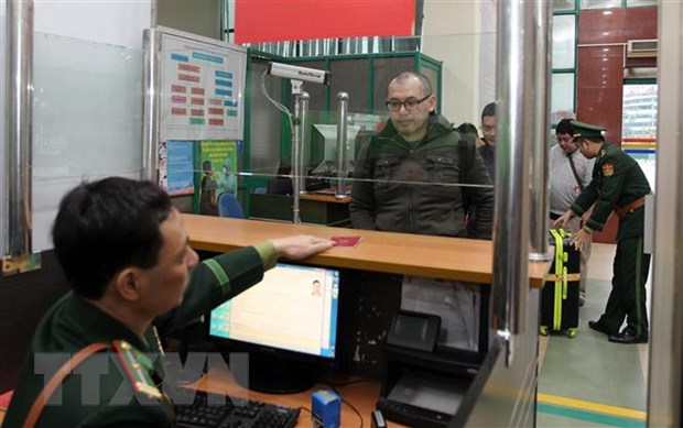 越南公安部出入境管理局提供有关签发电子签证的官方信息