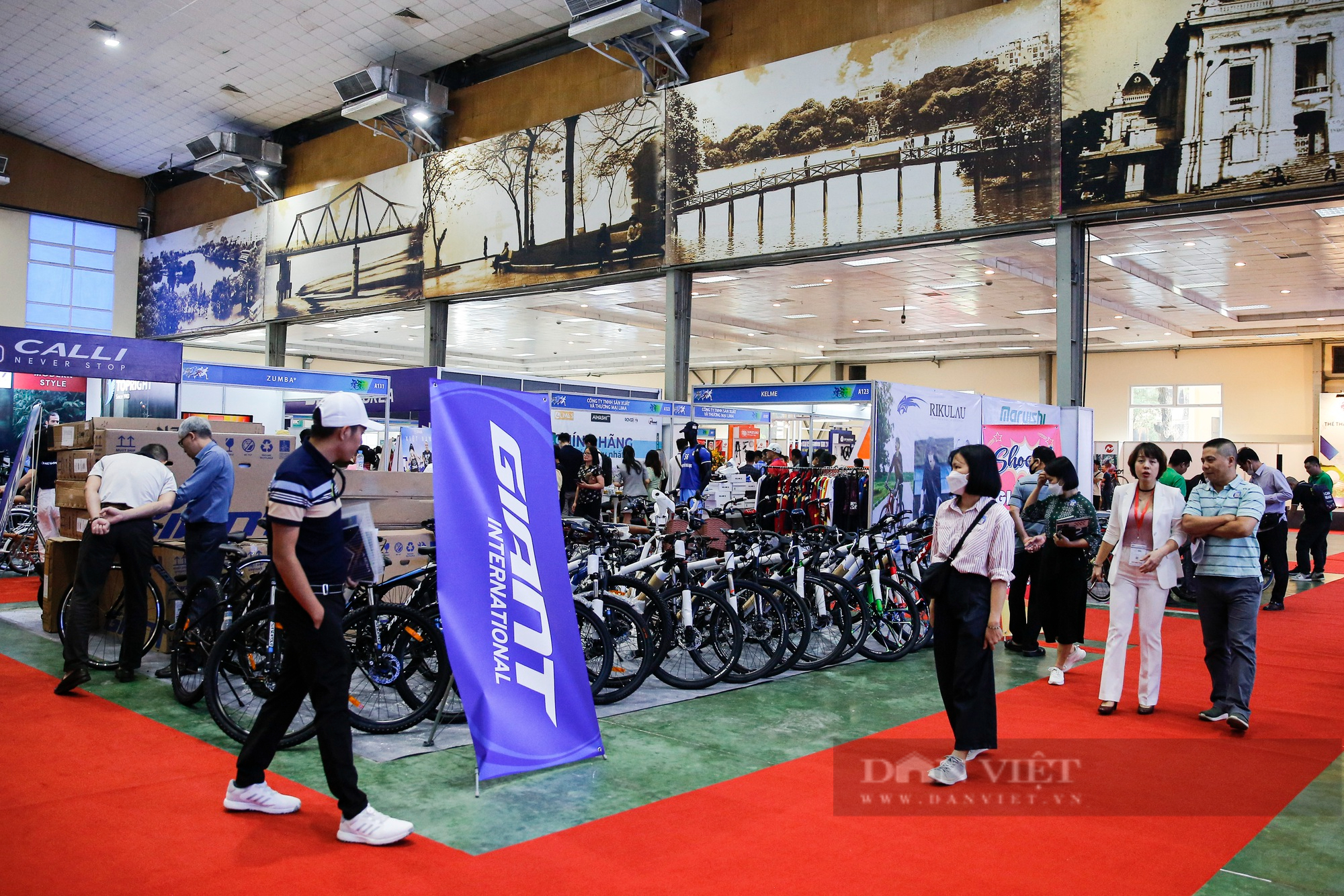 2022年第七届越南国际体育与两轮车展览会在河内举行