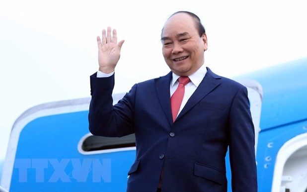 越南国家主席阮春福启程对韩国进行国事访问