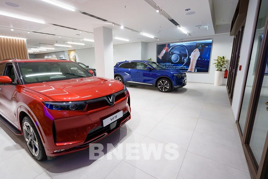 VinFast在德国和法国的首两家门店同时揭牌