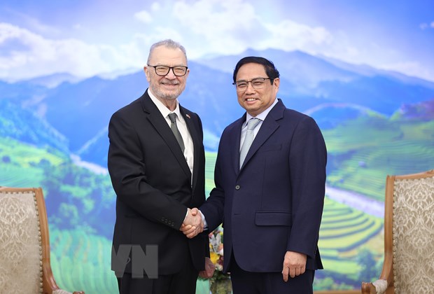 越南政府总理范明正会见美国—东盟商业委员会代表团