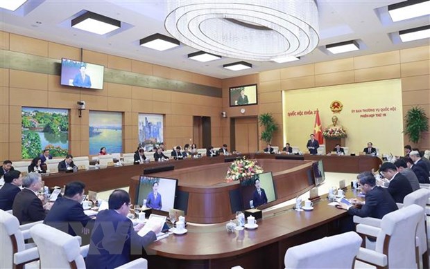 越南国会常委会第十八次会议在河内开幕