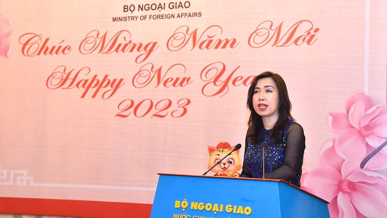 越南外交部举行2023年驻越国际媒体代表年度见面会