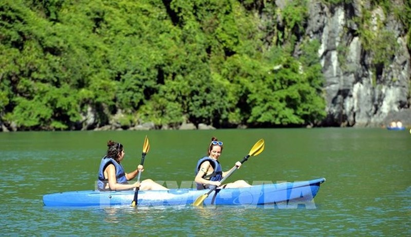 迎接年末旅游旺季 刺激2023年旅游需求