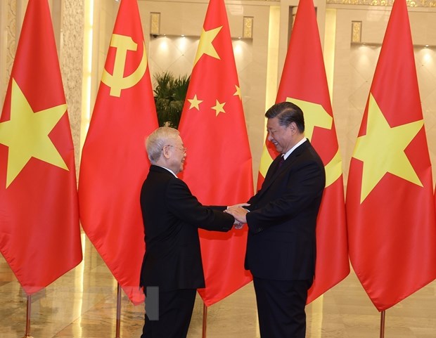 肯定越南在对外活动中的地位和威望