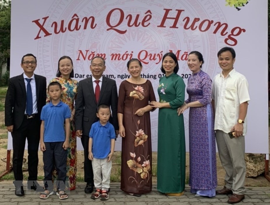 旅居东非各国的越南人举行2023癸卯年迎新春活动