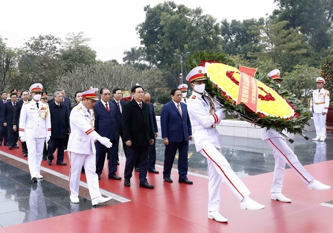 2023癸卯年春节前夕越南党和国家领导人入陵瞻仰胡志明主席遗容