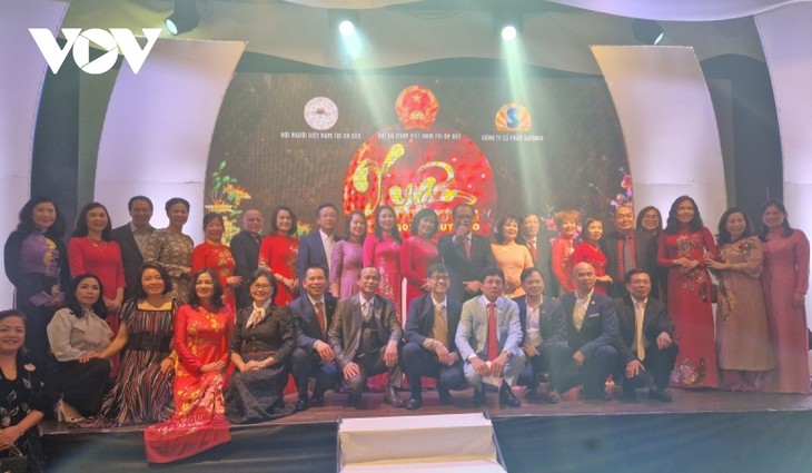 旅捷越南人举行2023传统春节迎春活动