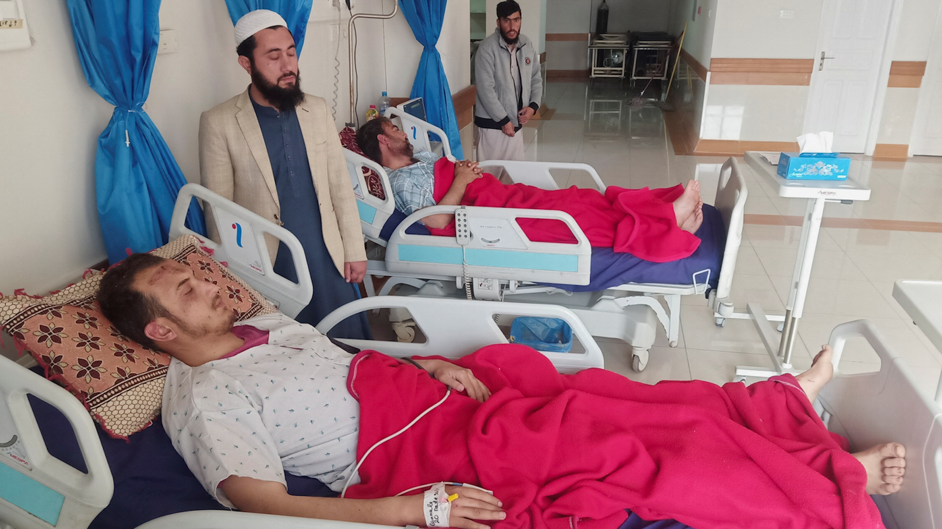 巴基斯坦西北部爆炸袭击死亡人数升至100人